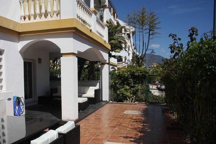 Casa rural para 6 personas, con piscina para niños además de jardín y piscina en Marbella