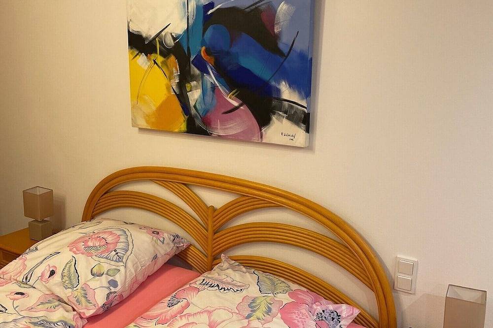 Ganze Wohnung, Zimmer im Grünen nähe Flughafen Köln/Bonn in Rösrath, Rheinisch-Bergischer Kreis