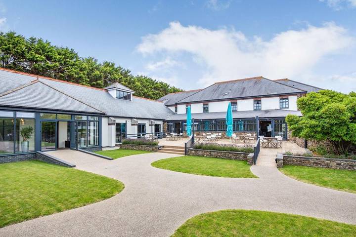 Ferienpark für 6 Personen, mit Ausblick und Pool sowie Terrasse, mit Haustier in Cornwall - 2