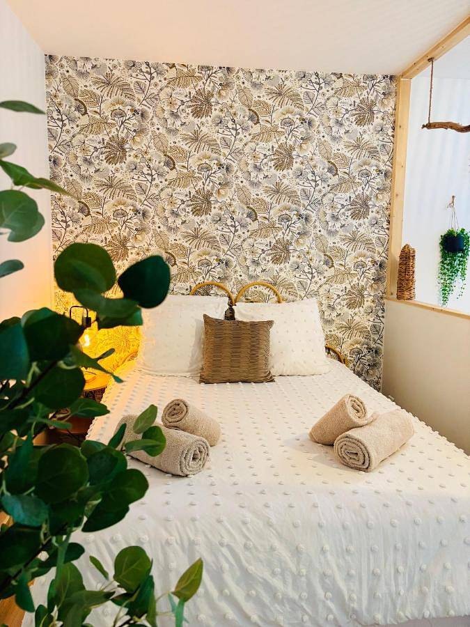 Appartement entier, One-Bedroom Apartment in Vienne (Isère), Région de Vienne