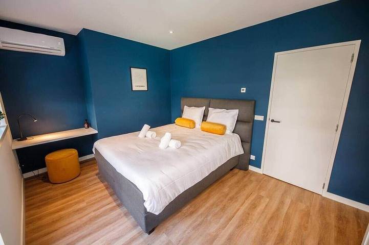 Geheel appartement, Boutique Chic 55m2 Apartment with Terrace in 's-Hertogenbosch, Noord-Brabant
