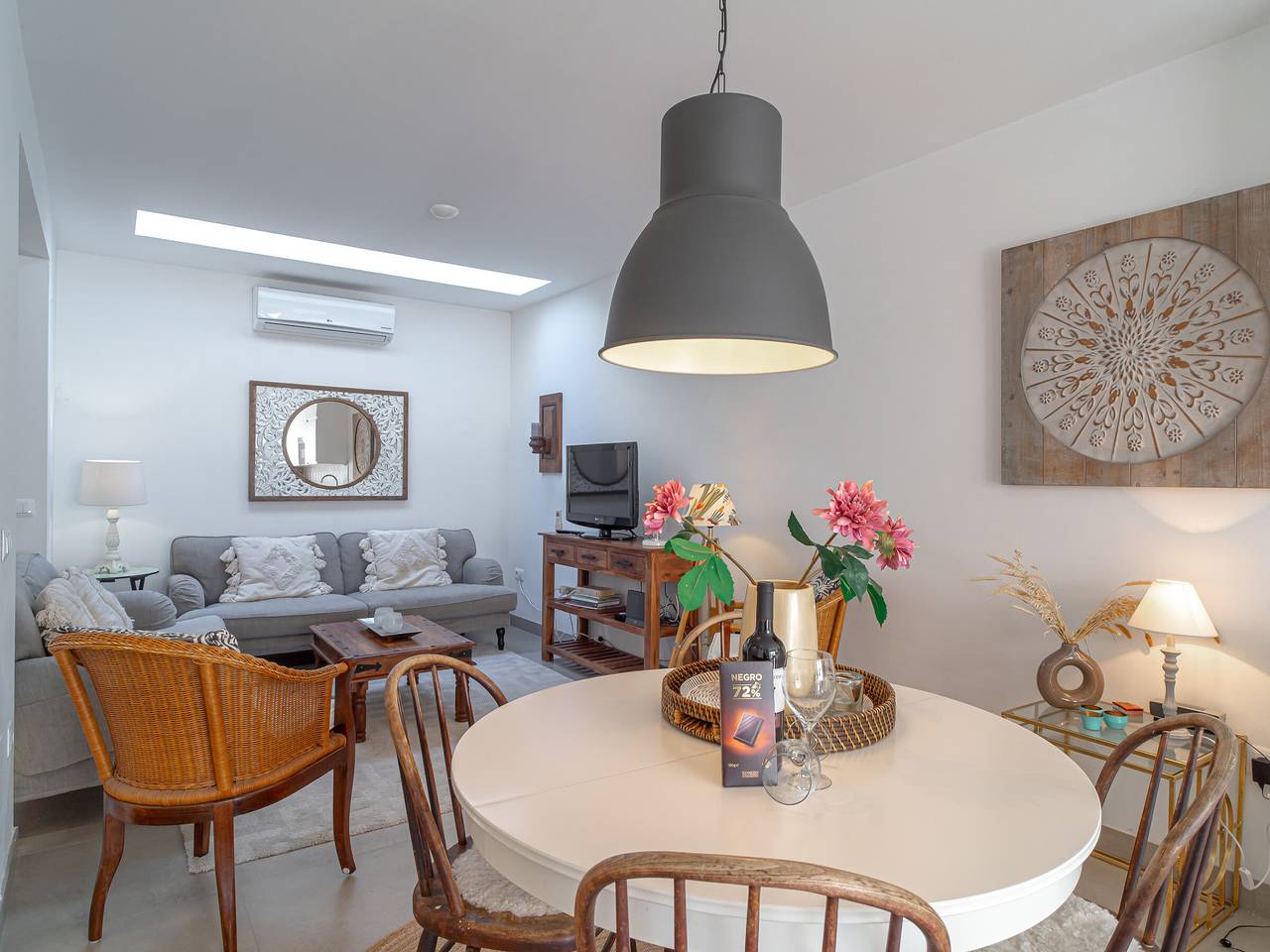 Villa pour 6 à Nerja avec piscine privée, proche plage in Playa de Burriana, Nerja