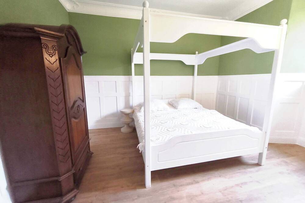 Ganze Wohnung, Chateau Suite Ernestine in Malberg, Eifelkreis Bitburg-Prüm