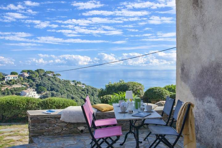 Villa pour 8 personnes, avec terrasse ainsi que piscine et jardin dans Cap Corse - 4