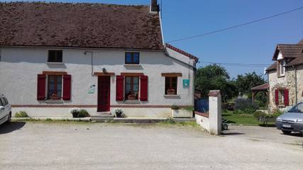 Gîte pour 5 personnes, avec terrasse et jardin dans Marne