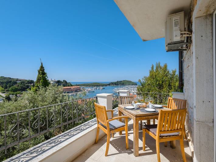 Ferienwohnung für 6 Personen, mit Terrasse in Vrsar