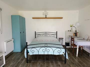 Maison d’hôte pour 3 personnes, avec jardin à Saint-Pierre-de-Bailleul