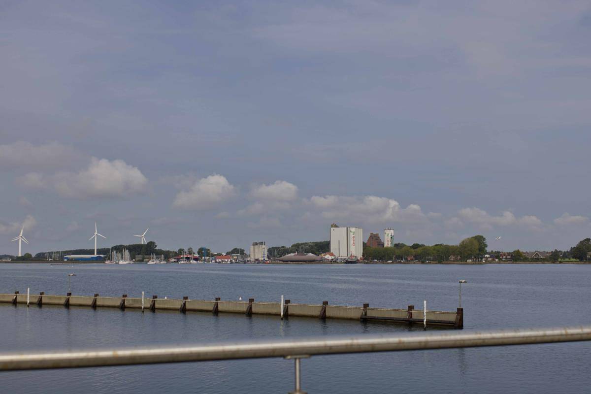 Inselblume 86 - Luxus-Hausboot am Yachthafen Burgstaaken in Ostfehmarn, Burgtiefe Südstrand