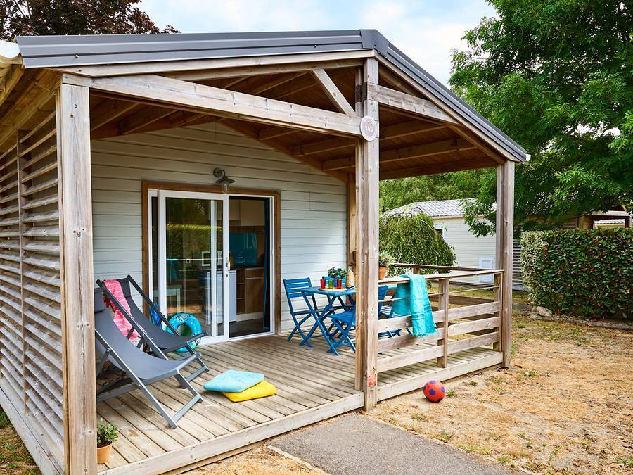 Camping Les Chalands Fleuris - Chalet 4 personnes - Chalet Horizon 4 personnes in Saint-André-des-Eaux, Côte d'Amour