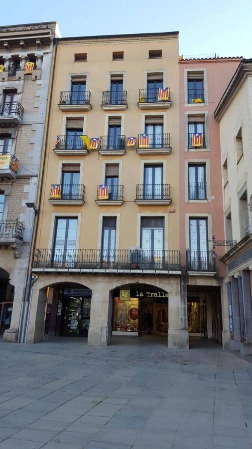 Gîte pour 4 personnes, avec balcon et vue à Vic - 4