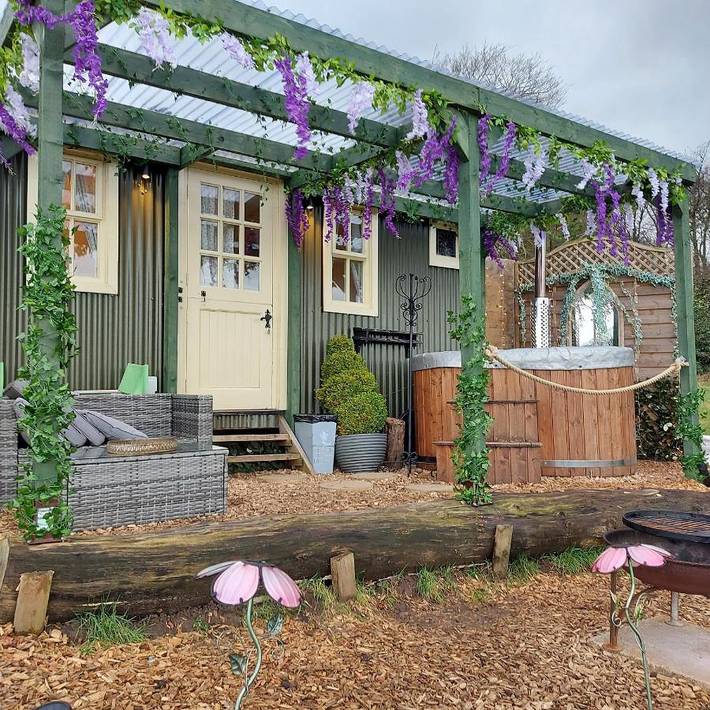 Cottage for 2 people, with Hot tub and View in Lancashire