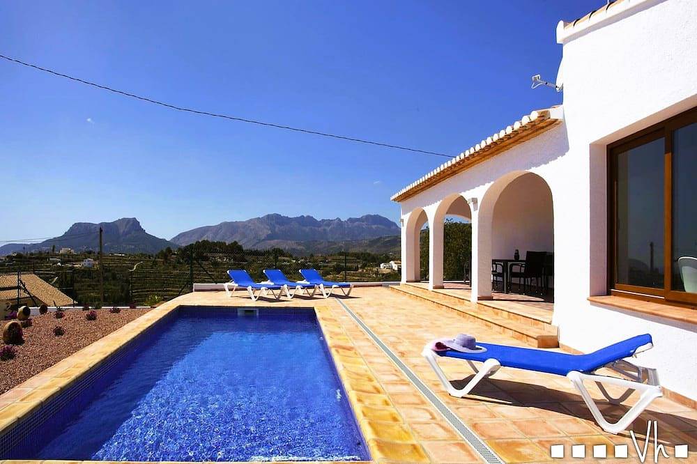 Osalva - Tranquila villa de vacaciones con piscina privada, vistas al mar y a la montaña in Benisa, Costa Blanca