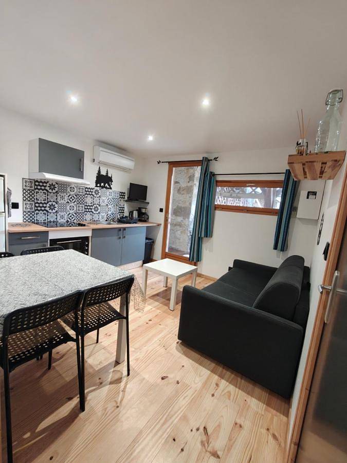 Appartement entier, Apartment in Cier-de-Rivière, Haute-Garonne
