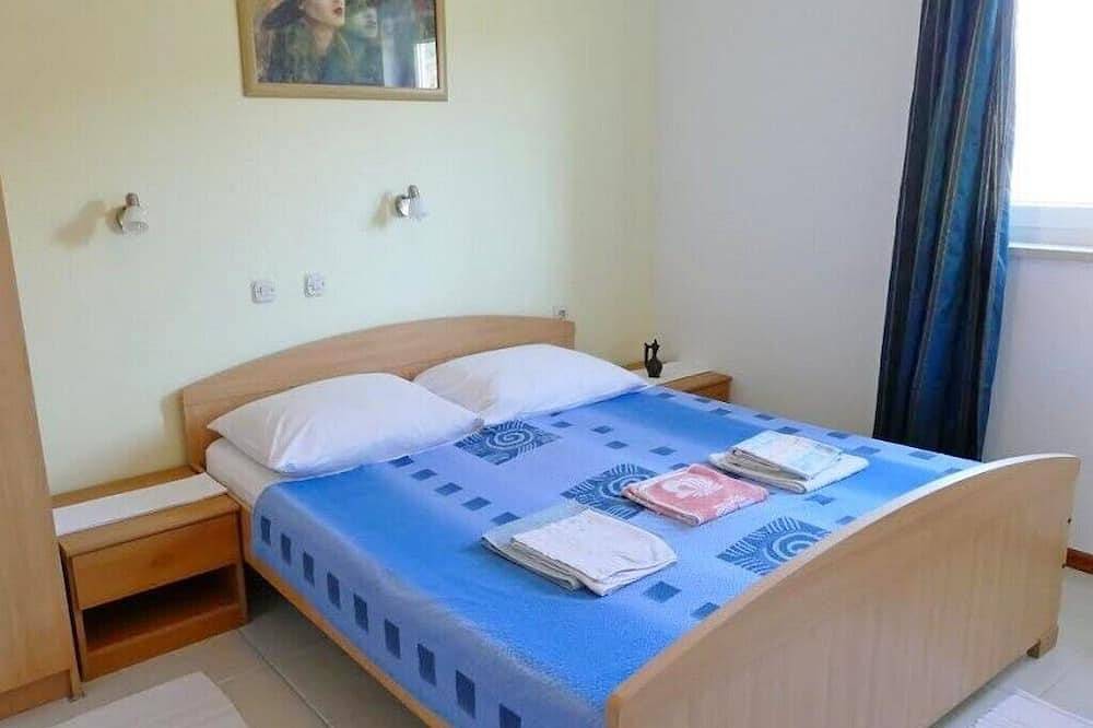 Ganze Wohnung, Ferienwohnungen Ivo, (15583), Barbat, hr in Kaštel (Barbat), Barbat na Rabu