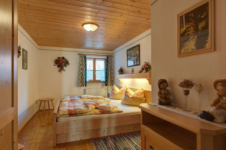 Gîte pour 4 personnes, avec jardin à Jachenau - 3