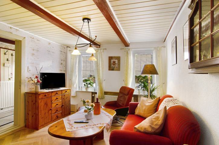 Casa de vacaciones 'Haus Katinka' con terraza privada, jardín privado y Wi-Fi in Groothusen, Krummhörn