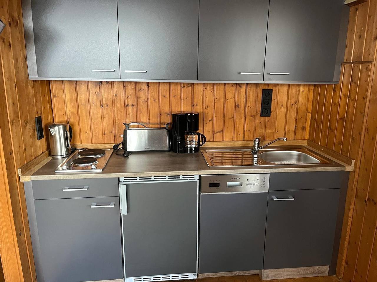 Ferienhaus 'Urige Idyllische Hütte Mit Sauna' mit Privatem Garten in Grainet, Ostbayern