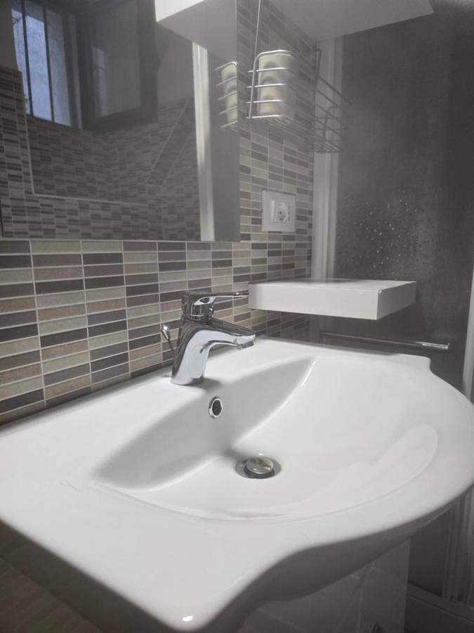 Location de vacances pour 3 personnes, avec balcon et vue, animaux acceptés à Pratola Peligna - 2