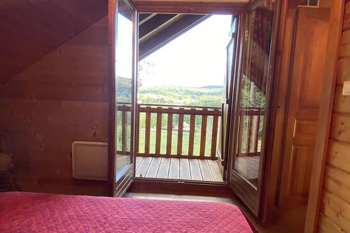 Gîte pour 8 personnes, avec balcon ainsi que sauna et jardin, animaux acceptés à Liézey - 4