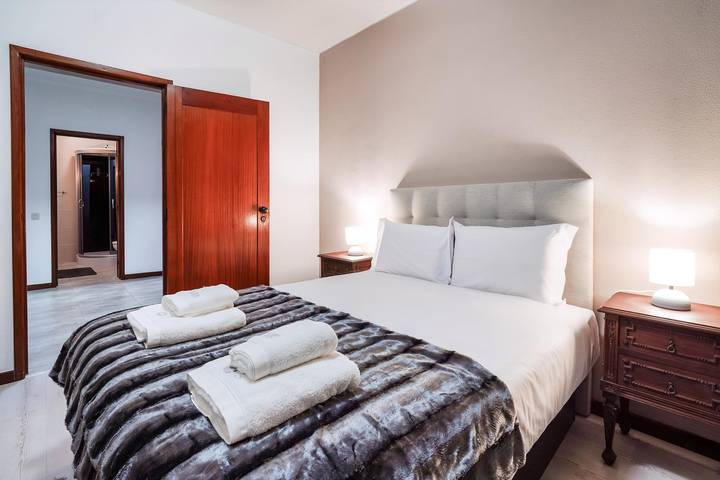 Apartamento entero, GuestReady – Refugio en Funchal con Patio in Santo António (Madeira), Isla de Madeira