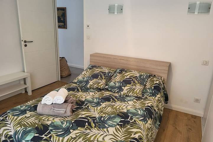 Location de vacances pour 8 personnes, avec jardin et jacuzzi à Servian - 2