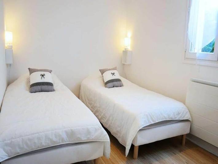 Gîte pour 4 personnes, avec jardin dans Plage Ty Bihan - 4