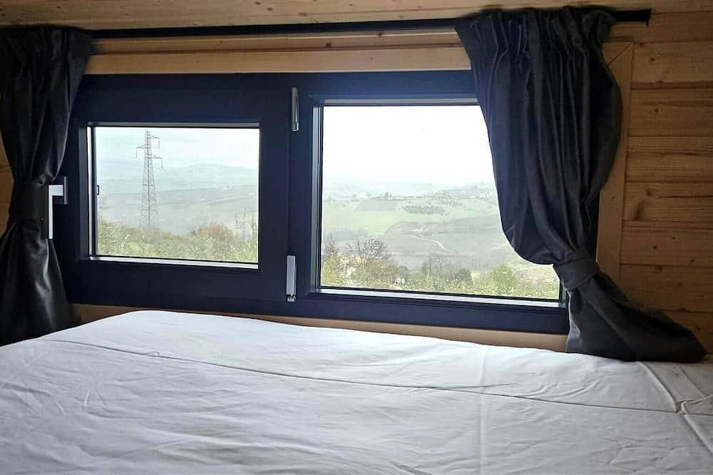 Intermezzo X by Tiny Away in Città Sant'Angelo, Città Sant'Angelo region