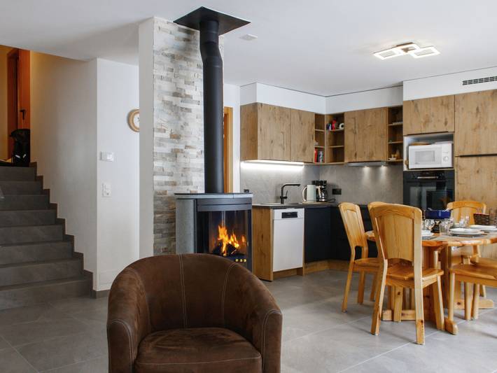 Gîte pour 6 personnes, avec Terrasse dans Siviez