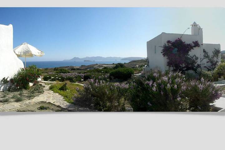 Apartment for 4 people, with garden in Milos