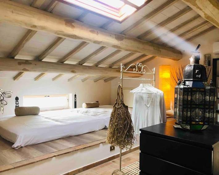 Casa vacanza per 9 persone, con giardino e piscina, con animali domestici - 1