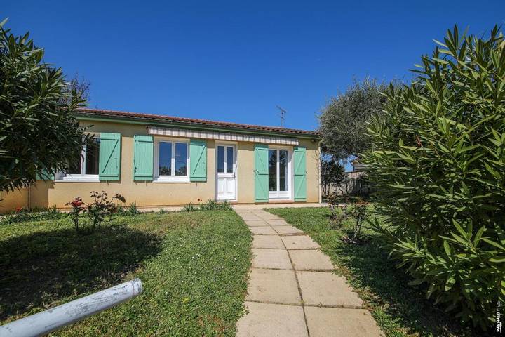 Location de vacances pour 6 personnes, avec jardin à Gaillac - 2