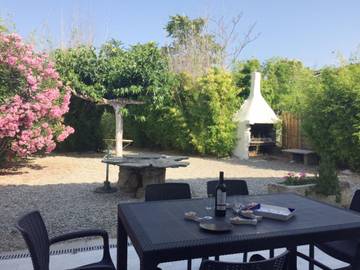 Maison De Vacances pour 8 Personnes dans Olonzac, Parc naturel régional du Haut-Languedoc, Photo 2