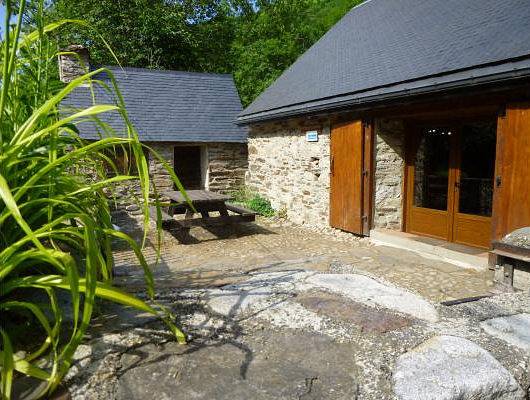 Gîte pour 8 personnes, avec jardin et terrasse à Loudenvielle - 3