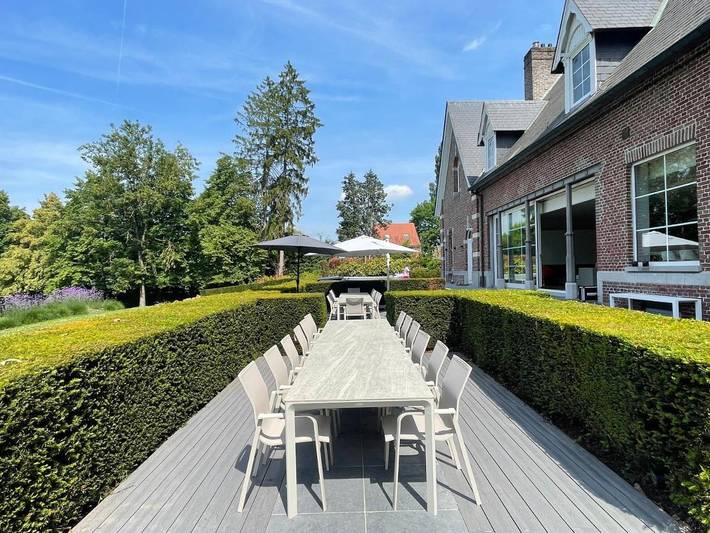 Location de vacances pour 24 personnes, avec Balcon et Jacuzzi ainsi que Terrasse et Jardin à Merelbeke - 4
