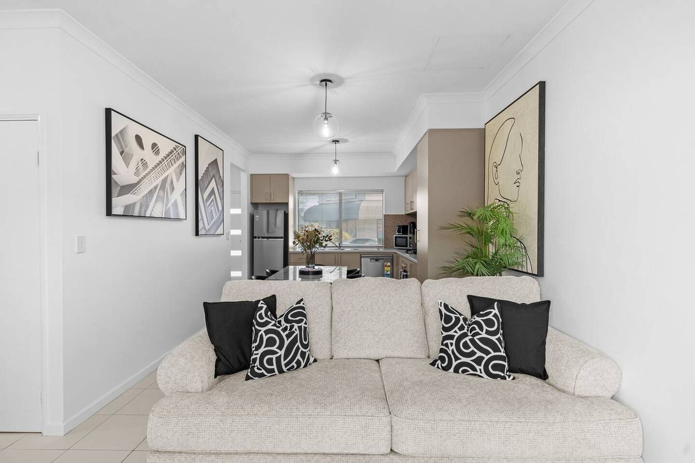 Best Location Armadale Sleeps 6 in Perth, Western Australia
