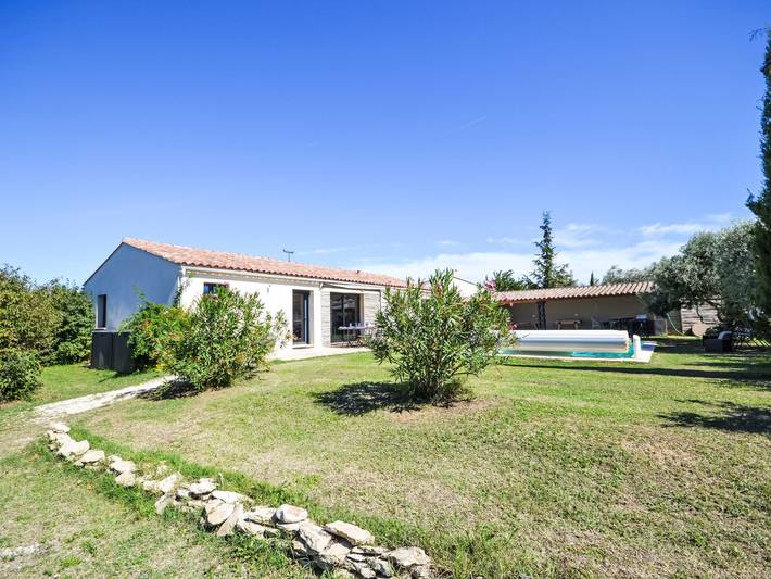 Location de vacances pour 6 personnes, avec terrasse et jardin à Pernes-les-Fontaines - 4