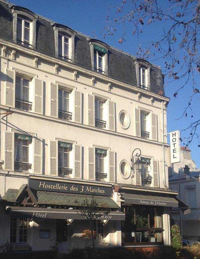 Hotel Paris Vesinet -ex Auberge des 3 Marches in Le Vésinet, Yvelines