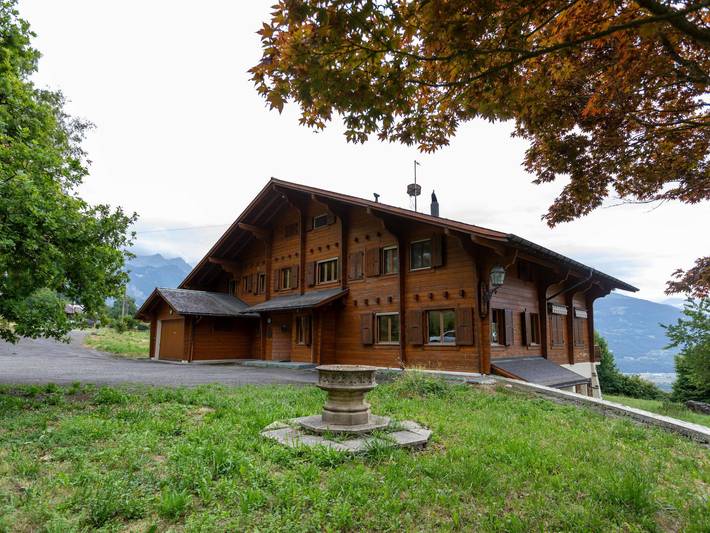 Maison de vacances pour 10 personnes, avec vue ainsi que balcon et jardin à Ollon