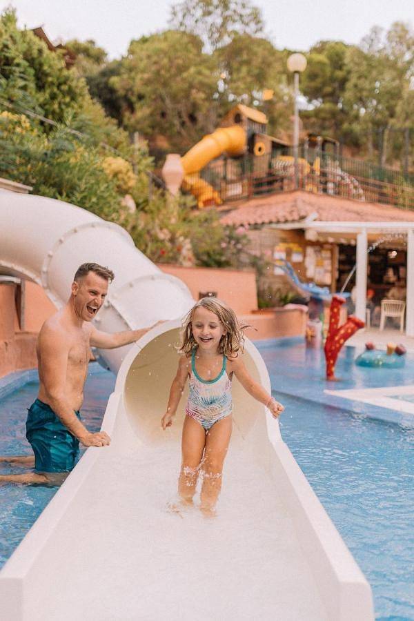 Camping Sènia Cala Canyelles in Font de Sant Llorenç, Lloret de Mar