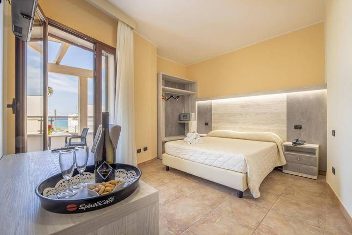 Hôtel pour 2 personnes, avec Balcon ainsi que Terrasse et Jardin