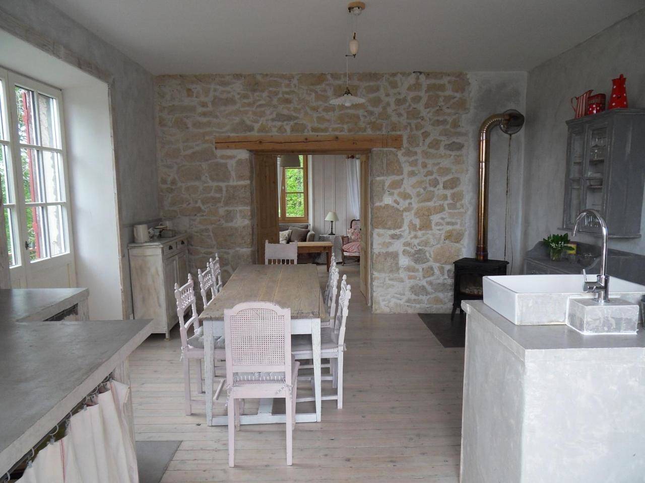 Five-Bedroom House in Mouthe-Lac et Mont d’Or, Jura Francais
