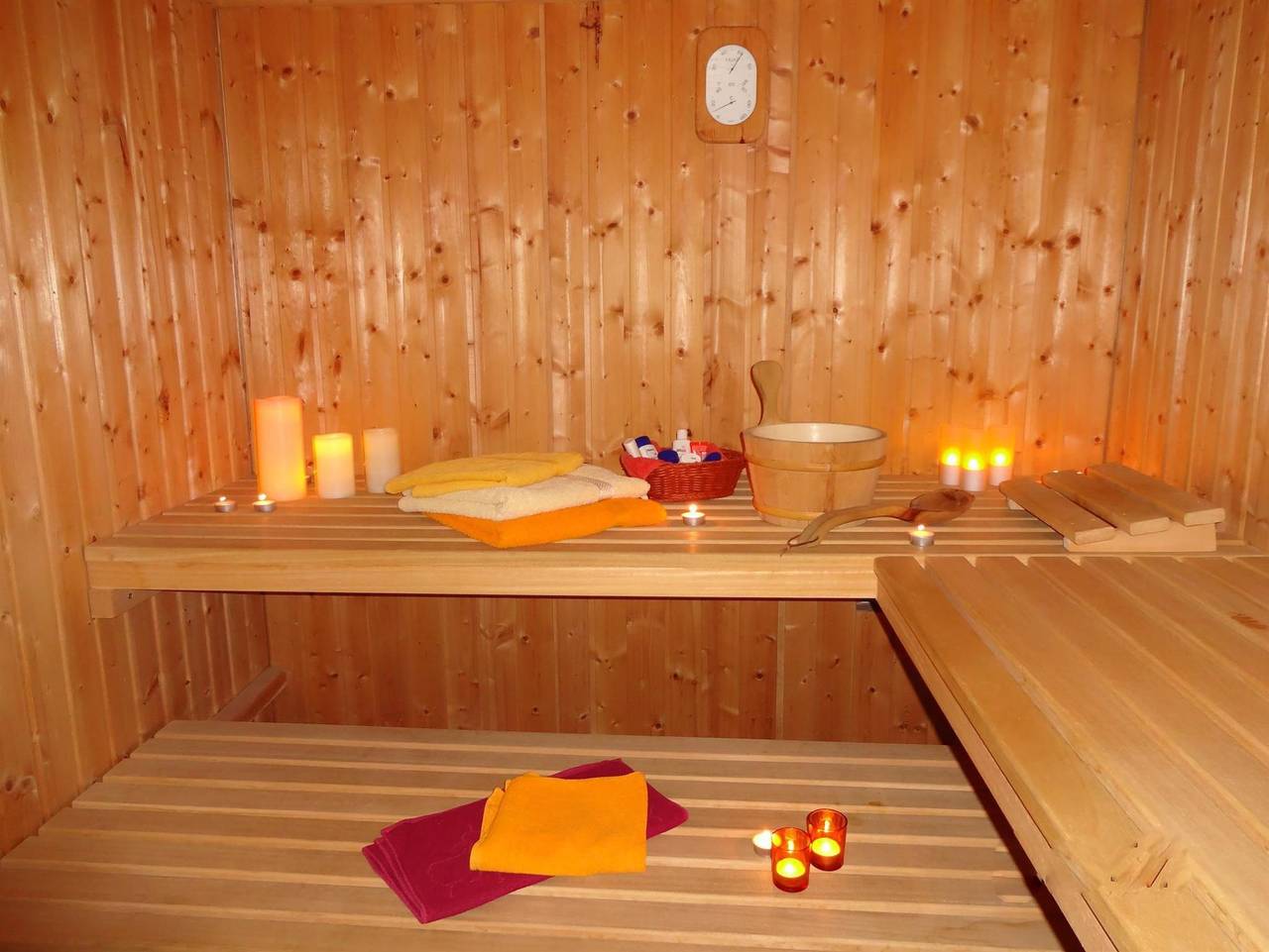 Ganze Ferienwohnung, Ferienwohnungen Schallerhof 4**** in Bischofsgrün, Frankenalb