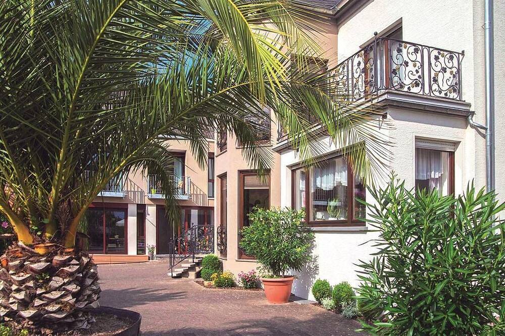 Doppelzimmer Premium - Moselweingut & Gästehaus Bernd Frieden in Nittel, Landkreis Trier-Saarburg