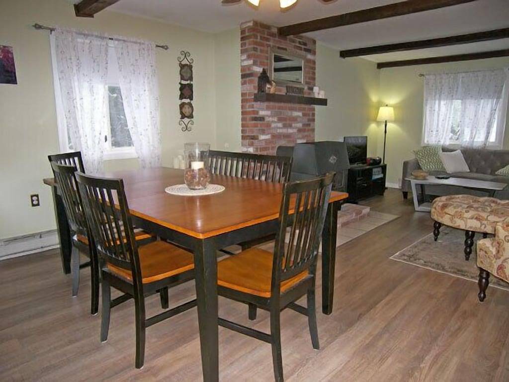 A0004- Verwaltet von Loon Reservation Service - Nh Meals & Rooms Lic # 056365 in Woodstock (NH), Franconia Notch