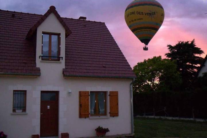 Location de vacances pour 7 personnes, avec jardin et terrasse à Montlivault