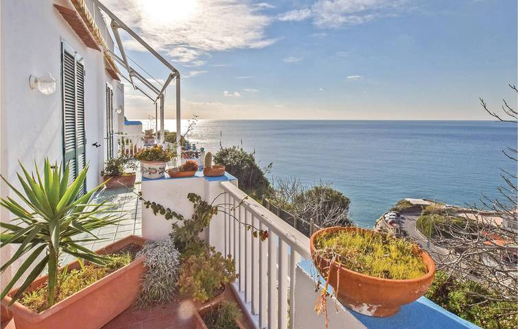 Appartamento vacanze per 3 persone, con Terrazza a Ischia