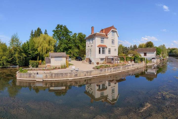 Maison de vacances pour 6 personnes, avec Balcon et Terrasse ainsi que Jardin et Vue à Olivet
