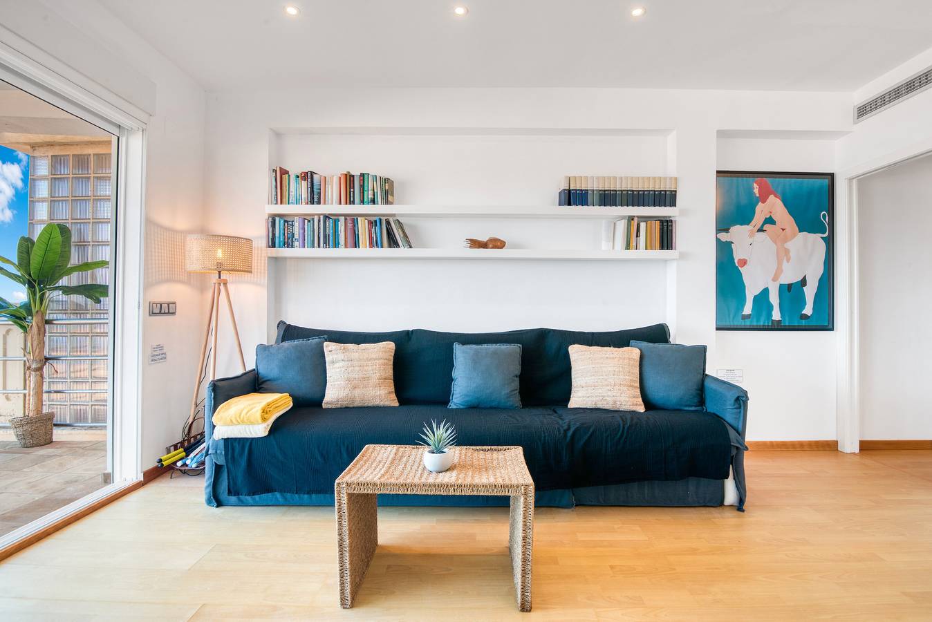 Ganze Wohnung, Ferienwohnung 'Ximoapartments' mit Balkon, Wi-Fi und Klimaanlage in Oliva, Costa de Valencia