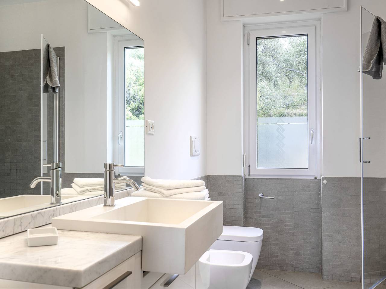 Entire apartment, Terre Bianche in Imperia, Riviera di Ponente