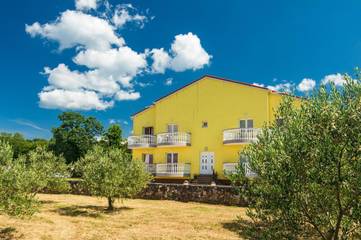 Maison d’hôte pour 2 personnes, avec balcon et vue dans Krk